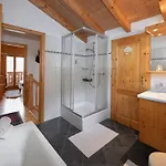 Ecureuil Noir By Interhome