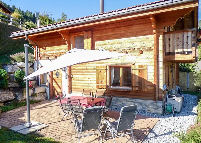 Ecureuil Noir By Interhome Ovronnaz