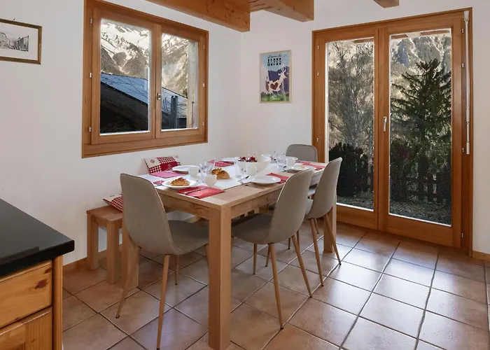 Chalé Ecureuil Noir By Interhome