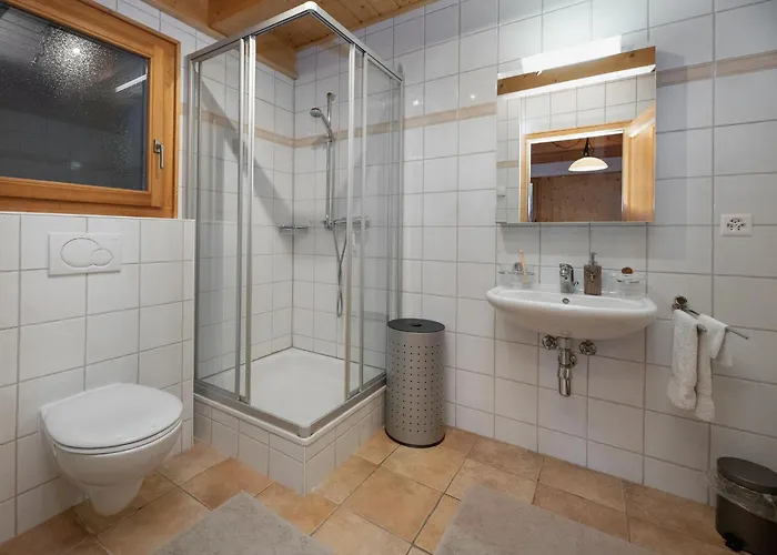 Ecureuil Noir By Interhome