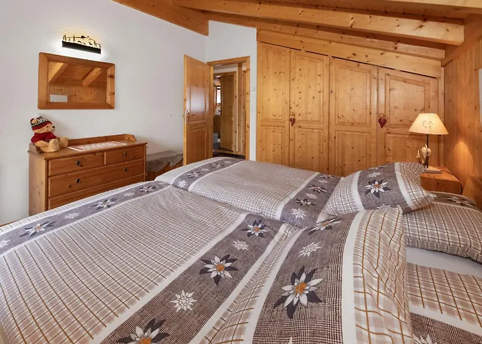 Ecureuil Noir By Interhome 샬레