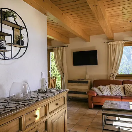 Ecureuil Noir By Interhome Chalet *